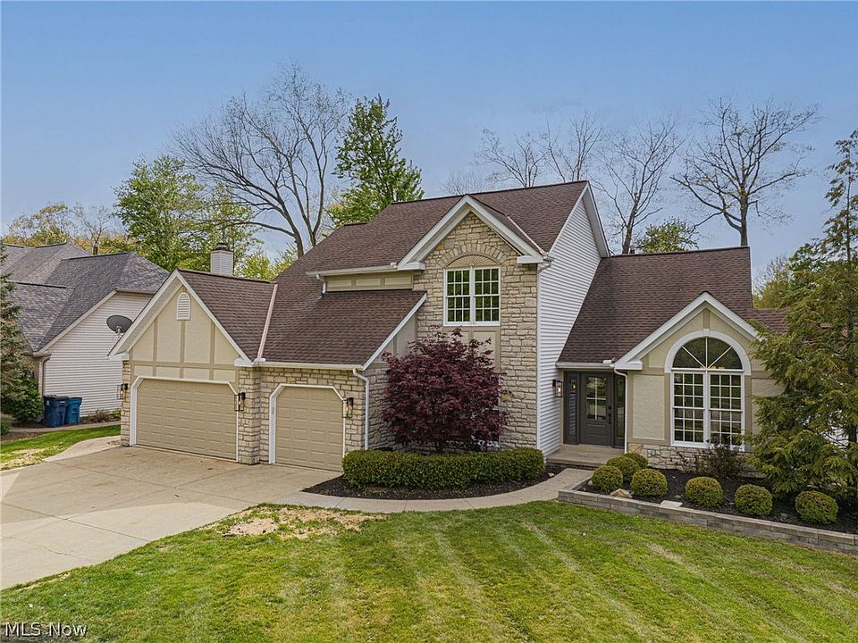 1st image of 18964 Bears Paw Ln
