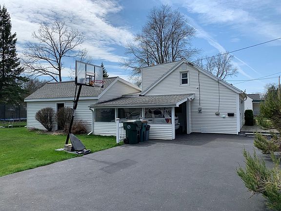 3rd image of 533 Euclid Ave