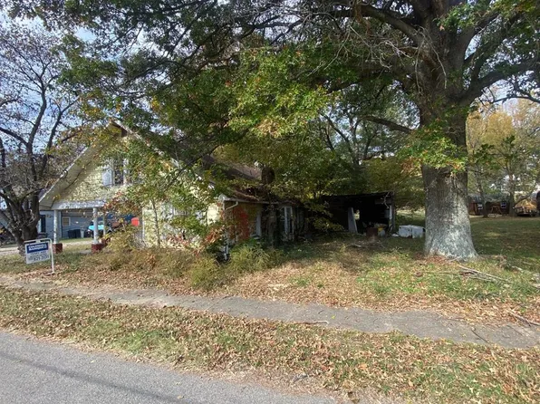 213 N Green St, Providence, KY 42450