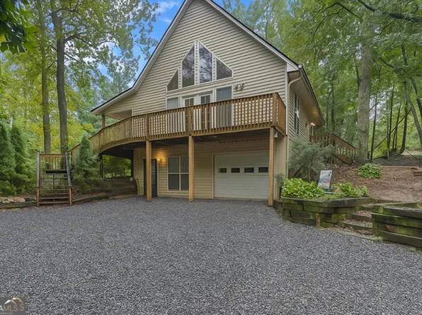 805 Beaver Lake Dr, Clarkesville, GA 30523
