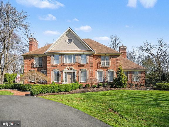 3rd image of 780 Brushtown Rd