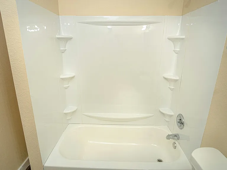125 Southolme Ave — Photo 7