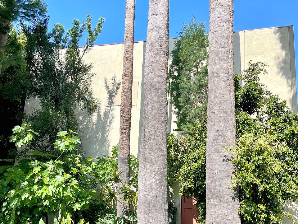 1st image of 1407 N Alta Vista Blvd #4