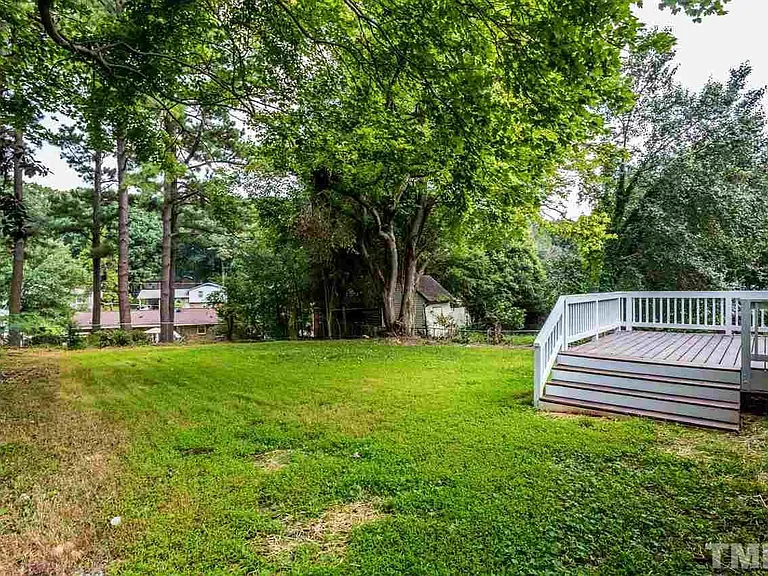 2112 Shenandoah Rd — Photo 14