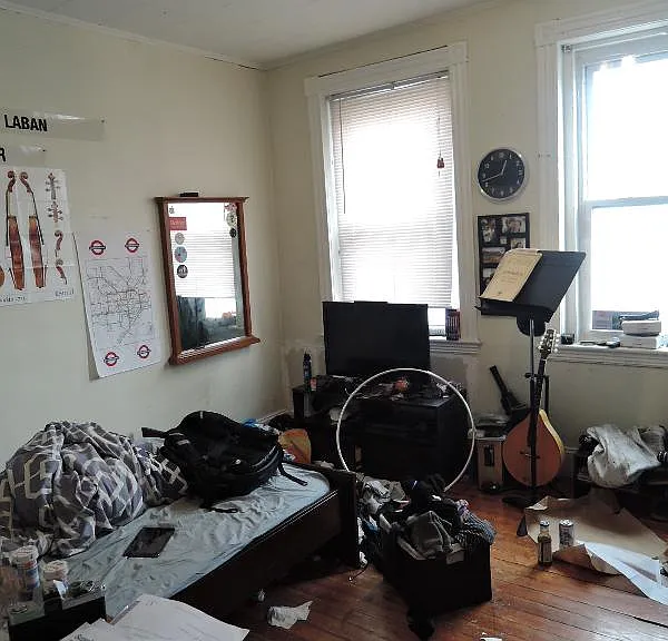 35 Waverly St #4 — Photo 6