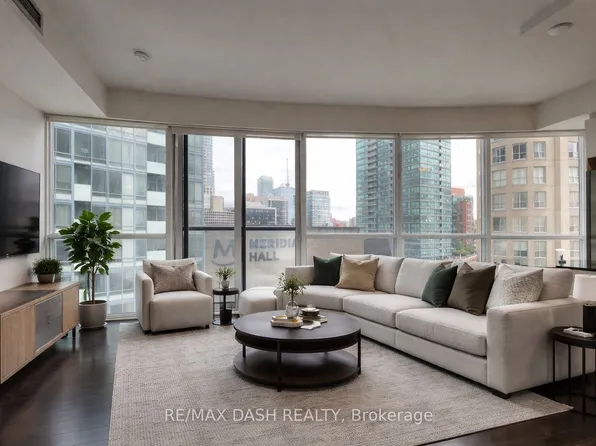 1 The Esplanade Dr #1005, Toronto, ON M5E 0A8