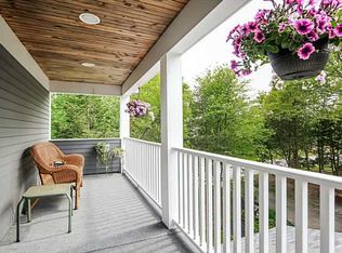 929 N Main Rd, Jamestown, RI 02835