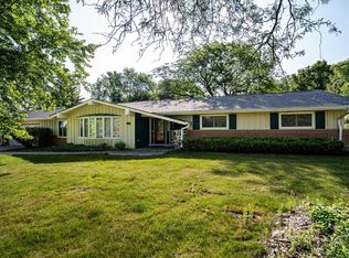 850 Janacek Rd, Brookfield, WI 53045