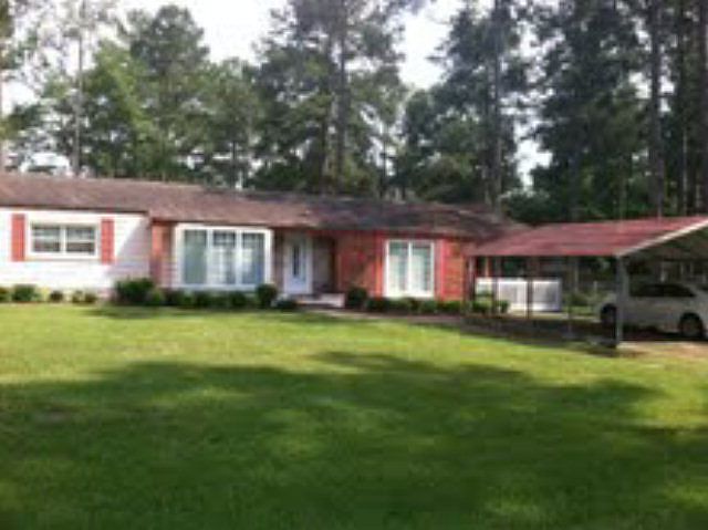 1st image of 202 Eastlake Dr