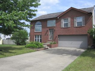 3 Woodbury Ln, Alexandria, KY 41001