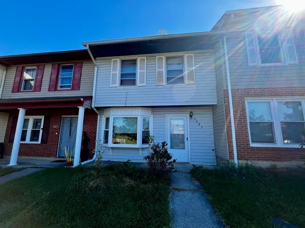 1683 York Dr, Christiansburg, VA 24073