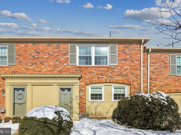 8512 Forrester Blvd #872, Springfield, VA 22152