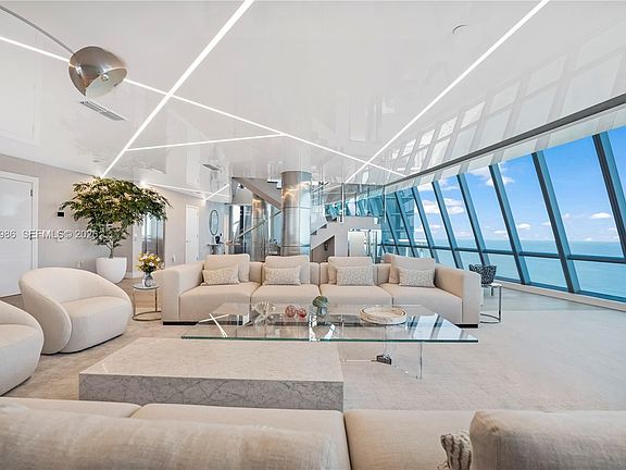 5th image of 17121 Collins Ave APT 4803