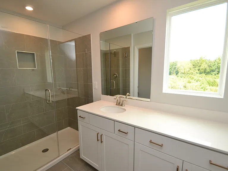 1226 Bessie Ct — Photo 44