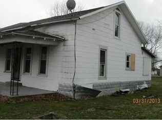 311 Clark St, Belmont, WV 26134