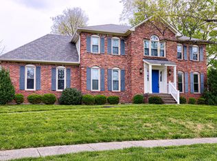 7620 Greenlawn Rd, Louisville, KY 40242