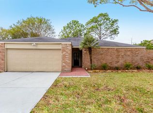 11526 Mulholland Dr, Stafford, TX 77477