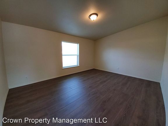 4th image of 1492 Larkspur Dr