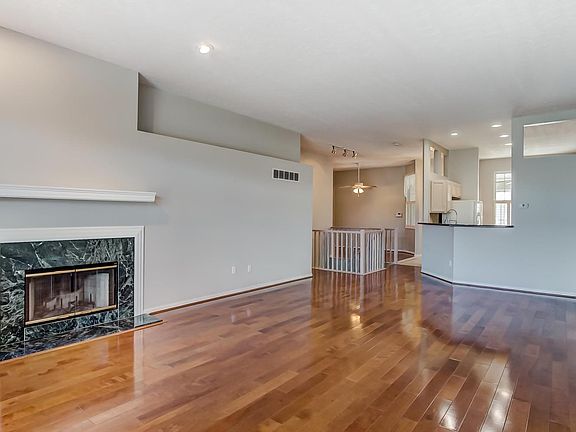 4th image of 3985 Enterprise Cir