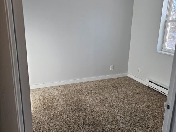 154 Hailesboro St #37