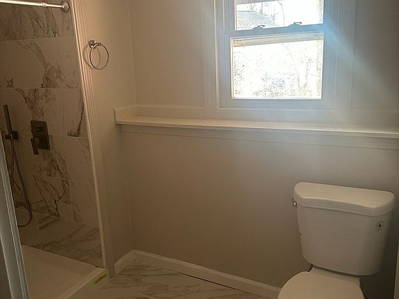 4th image of 4 Gallagher Dr #1