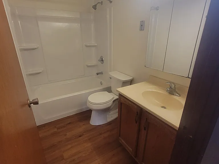 1729 Buehring Rd #2 — Photo 5