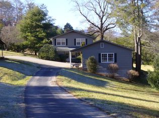56 Davis Rd, Sylva, NC 28779