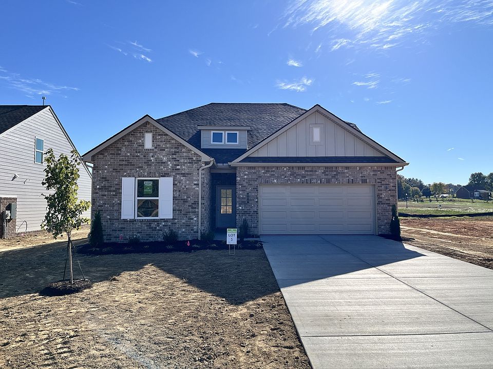 1st image of 205 Charlie Pl Lot 5
