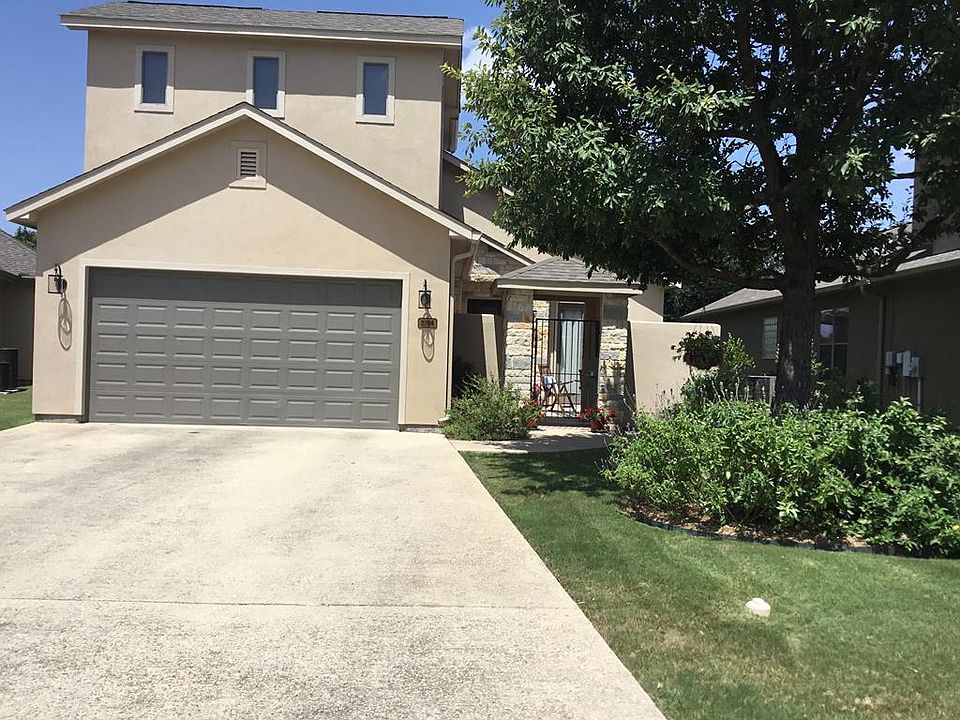 1st image of 2788 Indian Wells Dr