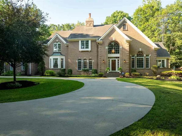 3510 Stevens Rd, Centerville, IN 47330