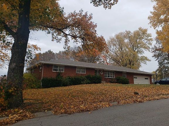 3rd image of 1700 NE 78th St