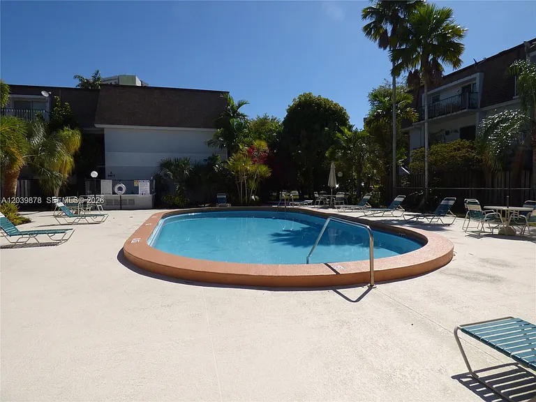 9631 SW 77th Ave #207C — Photo 12