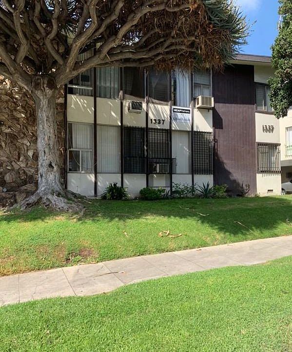 1st image of 1337 N Curson Ave APT 5