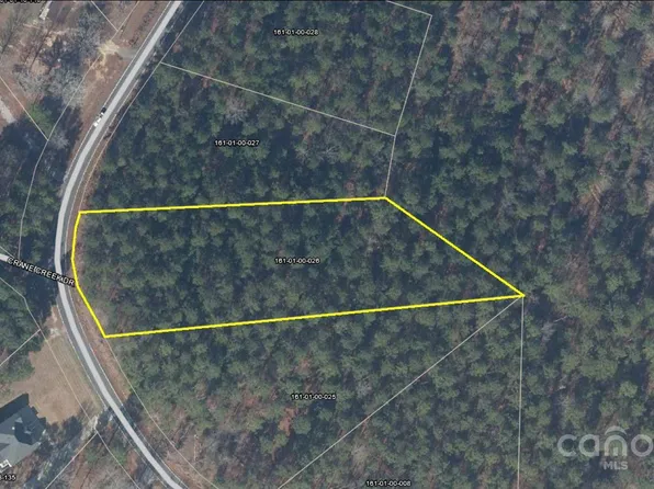 2124 Lakeshore Rd, Camden, SC 29020