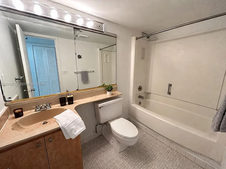 14301 N Kendall Dr #109B — Photo 10
