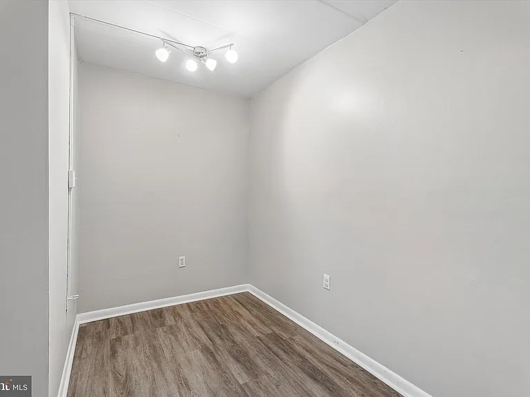 400 Glendale Rd #D-44 — Photo 10