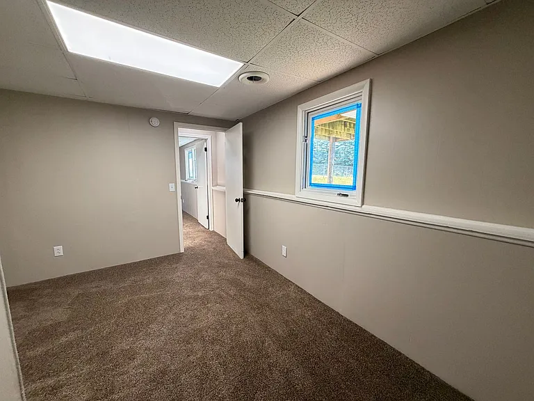 6672 Pleasantview St NE — Photo 17