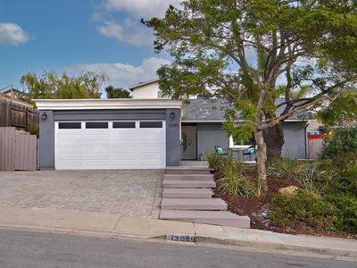 13089 Avenida Del General, San Diego, CA, 92129