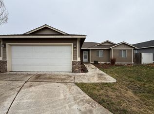 860 NE Quince Ave, Redmond, OR 97756