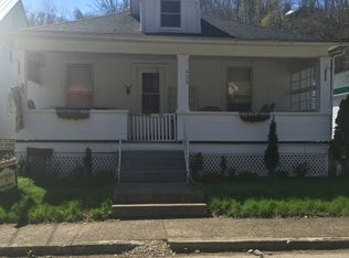 406 Koontz Ave, Clendenin, WV 25045