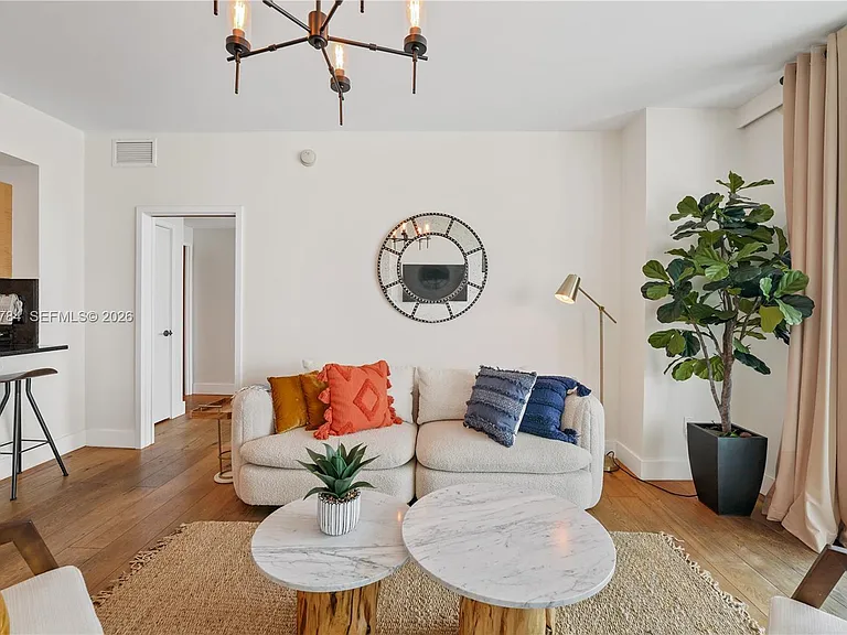 6799 Collins Ave #1506 — Photo 3