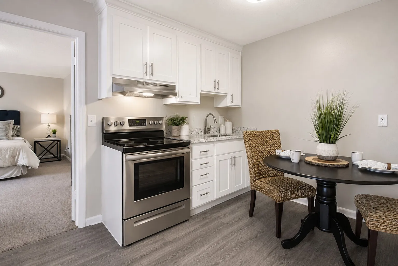 Ivey Creek Apartments — Photo 1