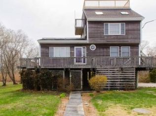 20 Marina Dr, Mattapoisett, MA 02739