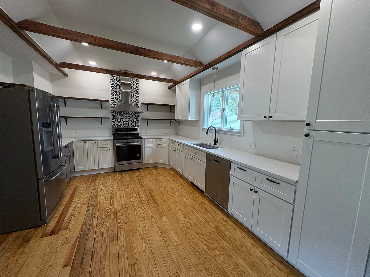 Kitchen - 634 Taylor St
