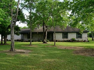 10115 N Humble Camp Rd, Dickinson, TX 77539