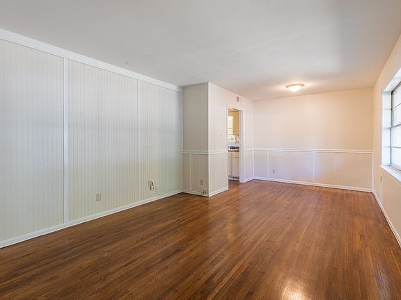 4th image of 1539 Eason Ave