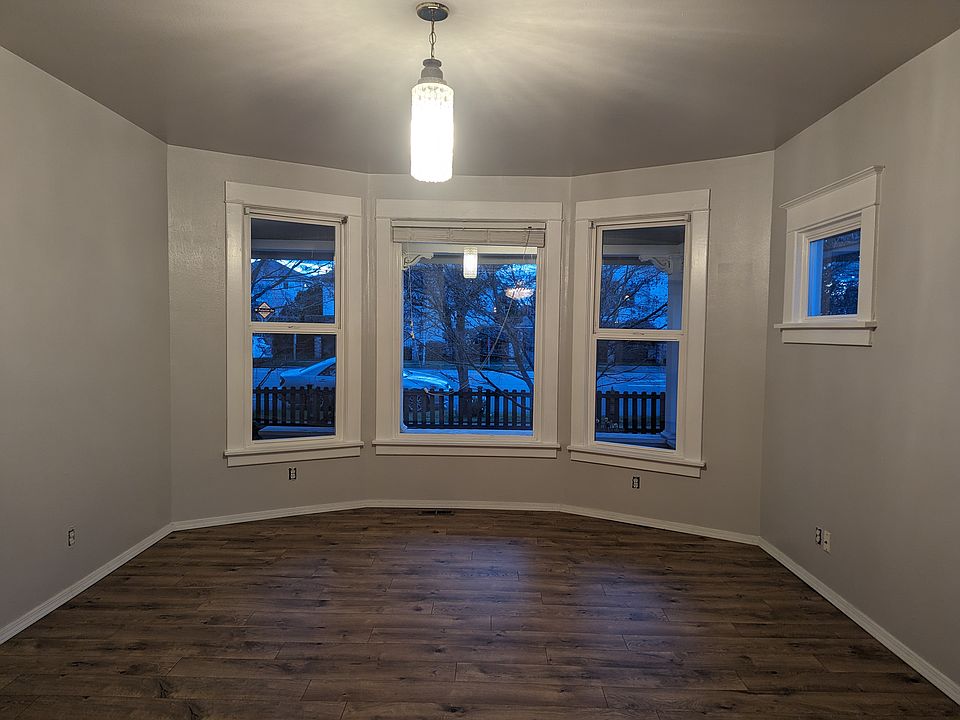 Living room after 2024 repainting.
