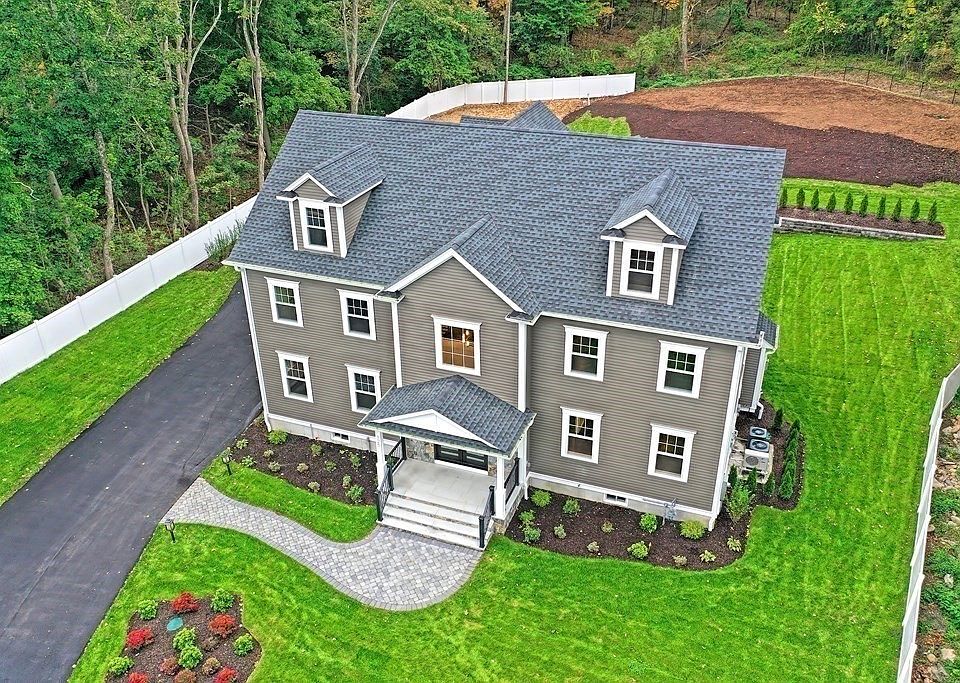 1st image of 125 Union St