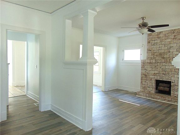 5th image of 918 Ferndale Ave