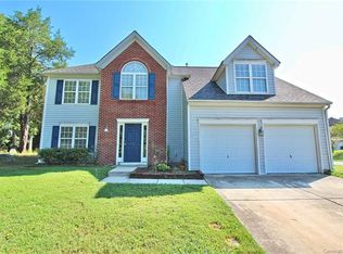 11001 Padderborn Ct, Charlotte, NC 28215